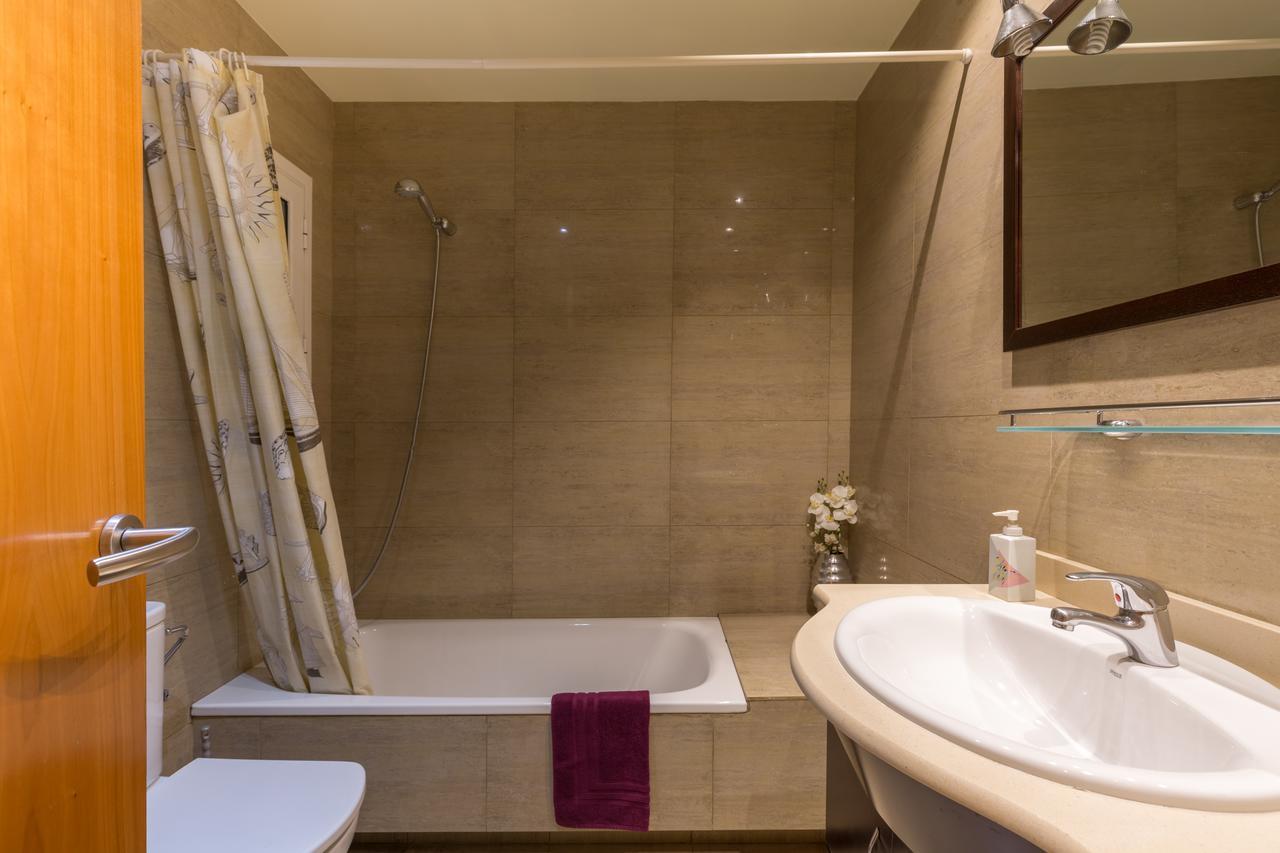 Aparteasy - Family Apartment Sant Antoni Barcelona Pokój zdjęcie