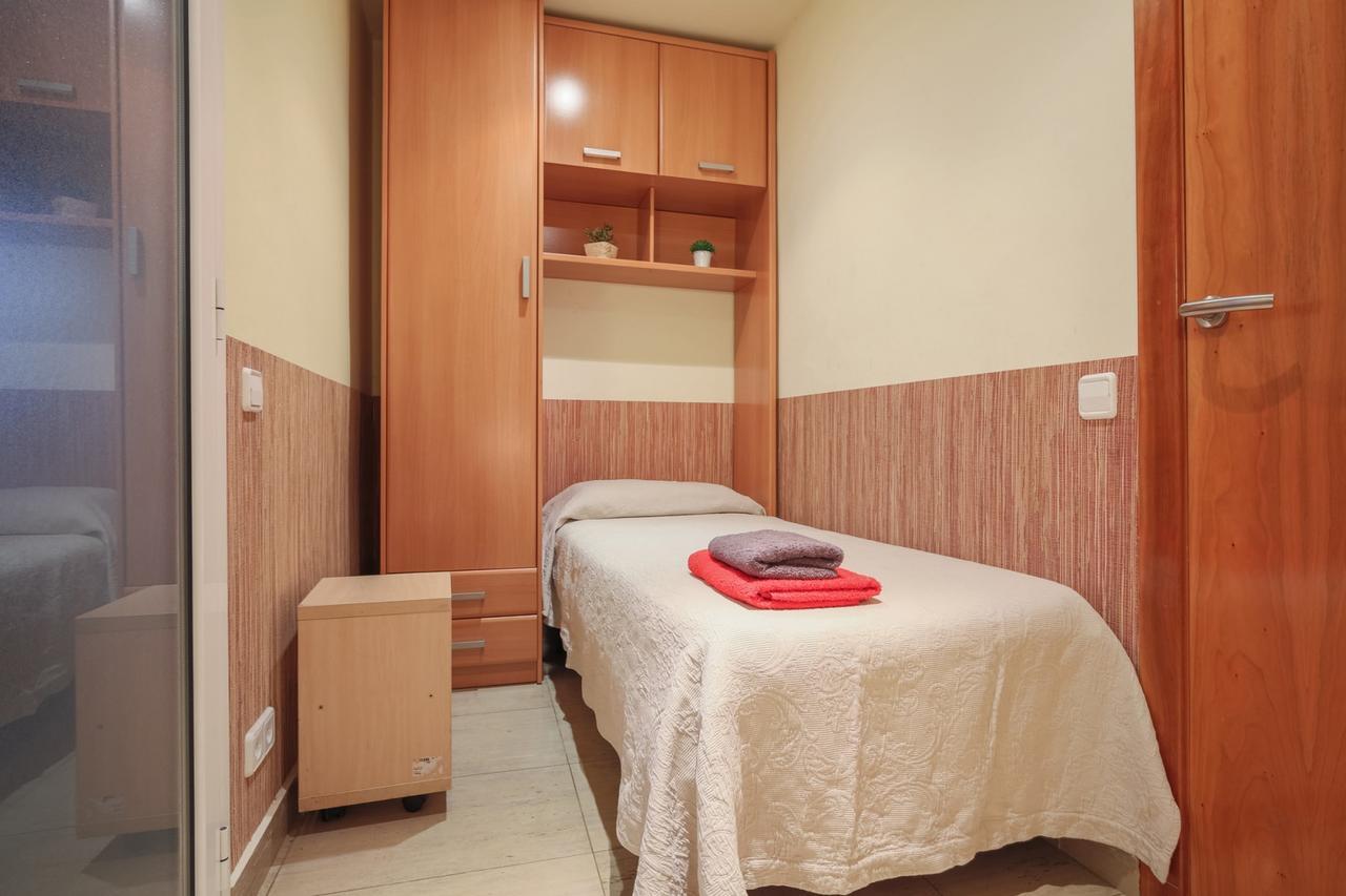 Aparteasy - Family Apartment Sant Antoni Barcelona Zewnętrze zdjęcie